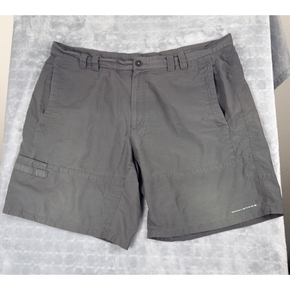 Columbia Shorts Mens 42 Gray Omni Shade Cargo Outdoor 10" Inseam Lightweight